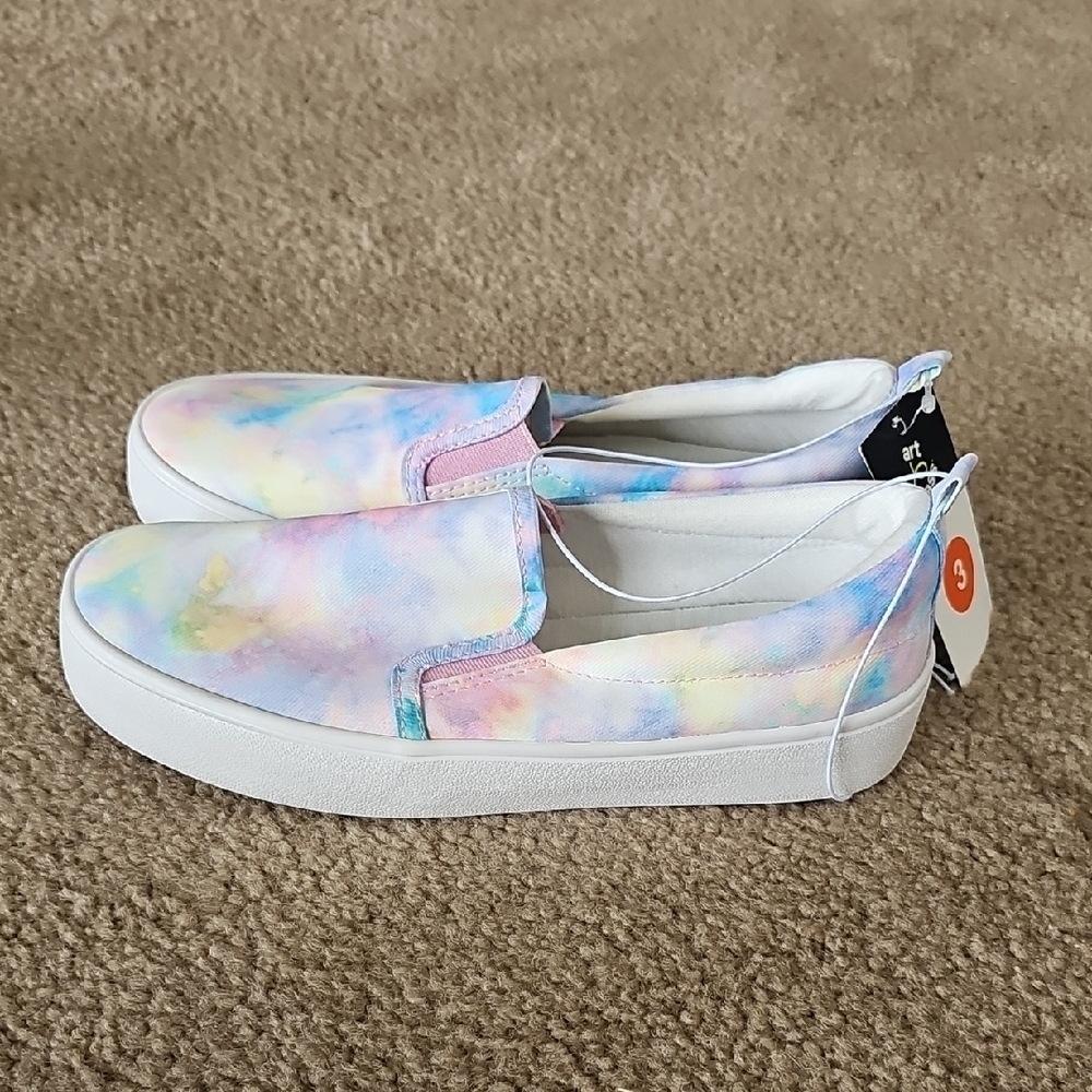 Big Girls Carly Colorful Tie-Dye Slip-On Sneakers Art Class Size 3